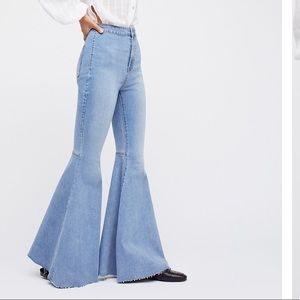 Free People Just Float On Flare Jeans (Light Blue) Size 28R